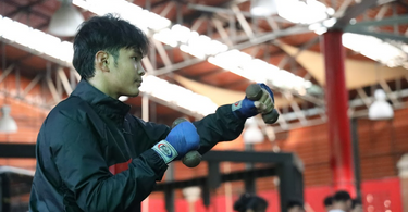 What’s Better for Weight Loss: Muay Thai vs Kickboxing?