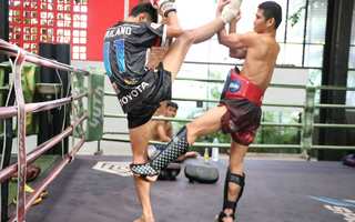 Choosing the Right Muay Thai Shin Guards